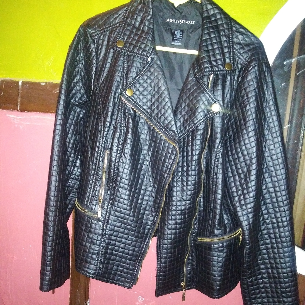 Jacket - Picture 2 of 3